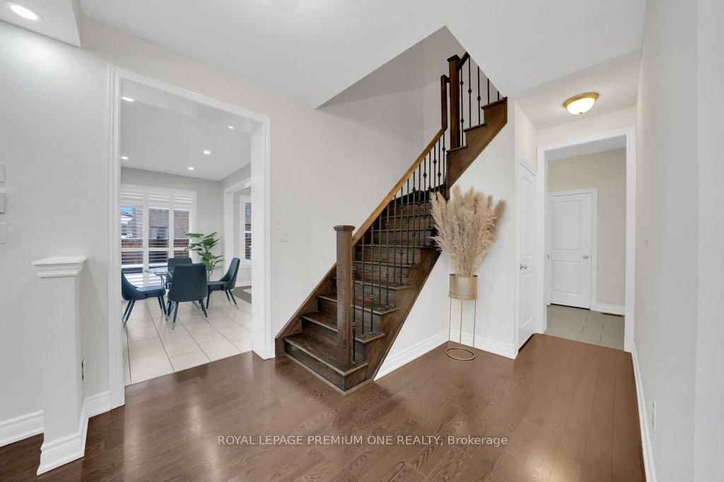 31 Prady Lane • New Tecumseth, ON photo 7