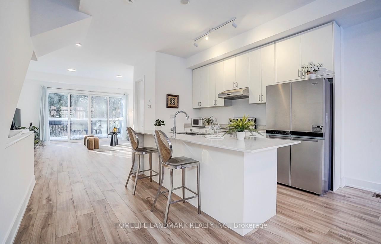 27 Chestnut Court • Aurora, ON photo 16