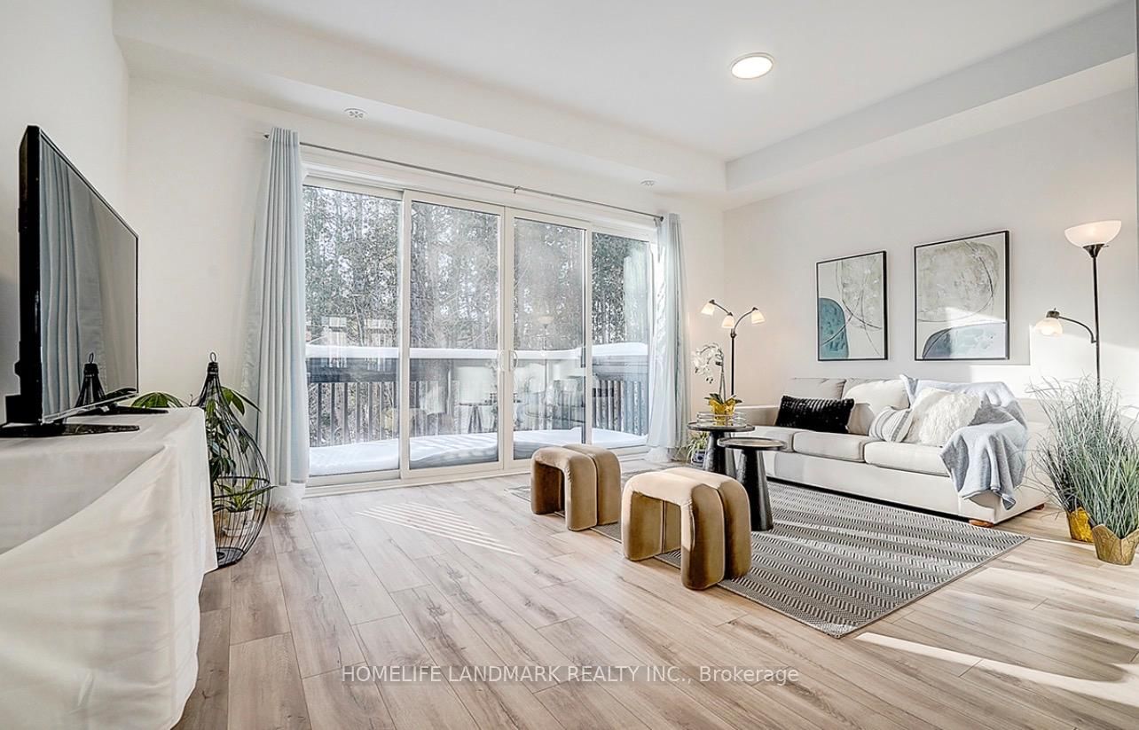 27 Chestnut Court • Aurora, ON photo 4