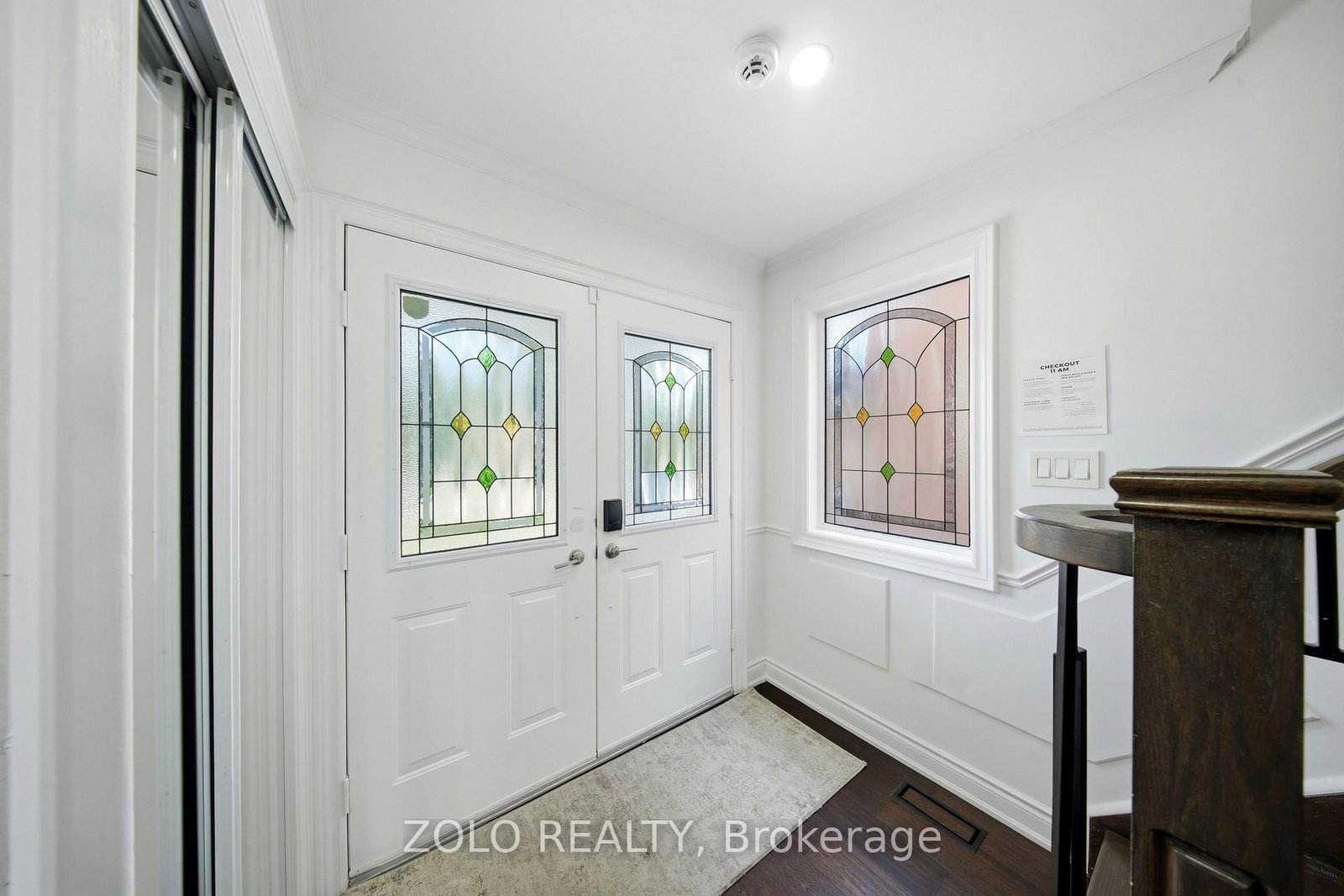 106 Rosanna Crescent • Vaughan, ON photo 4