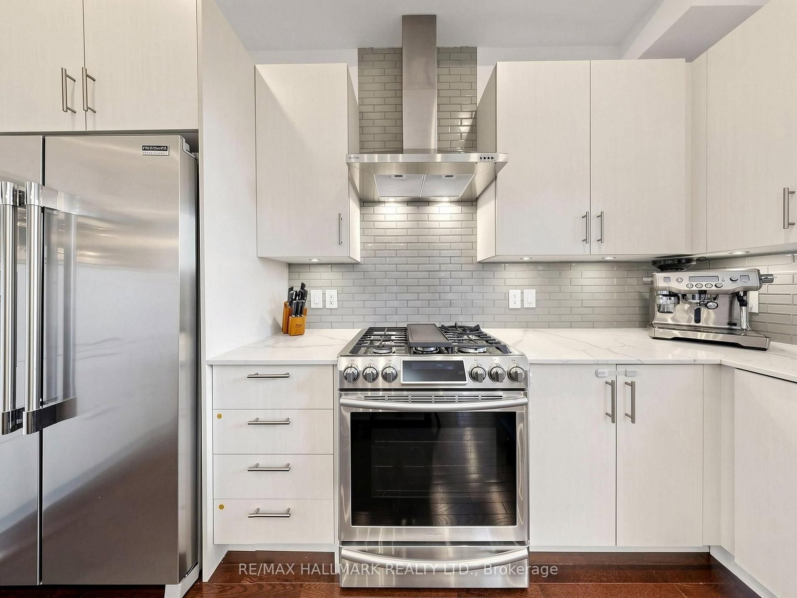 8313 Islington Ave, Vaughan, view 11