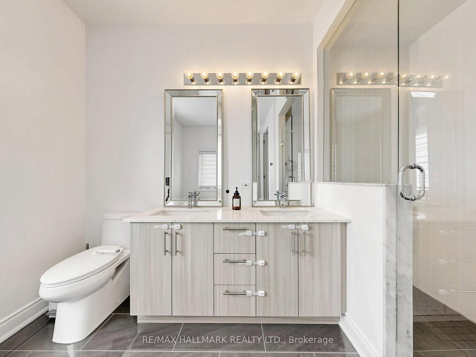 8313 Islington Ave, Vaughan, view 25