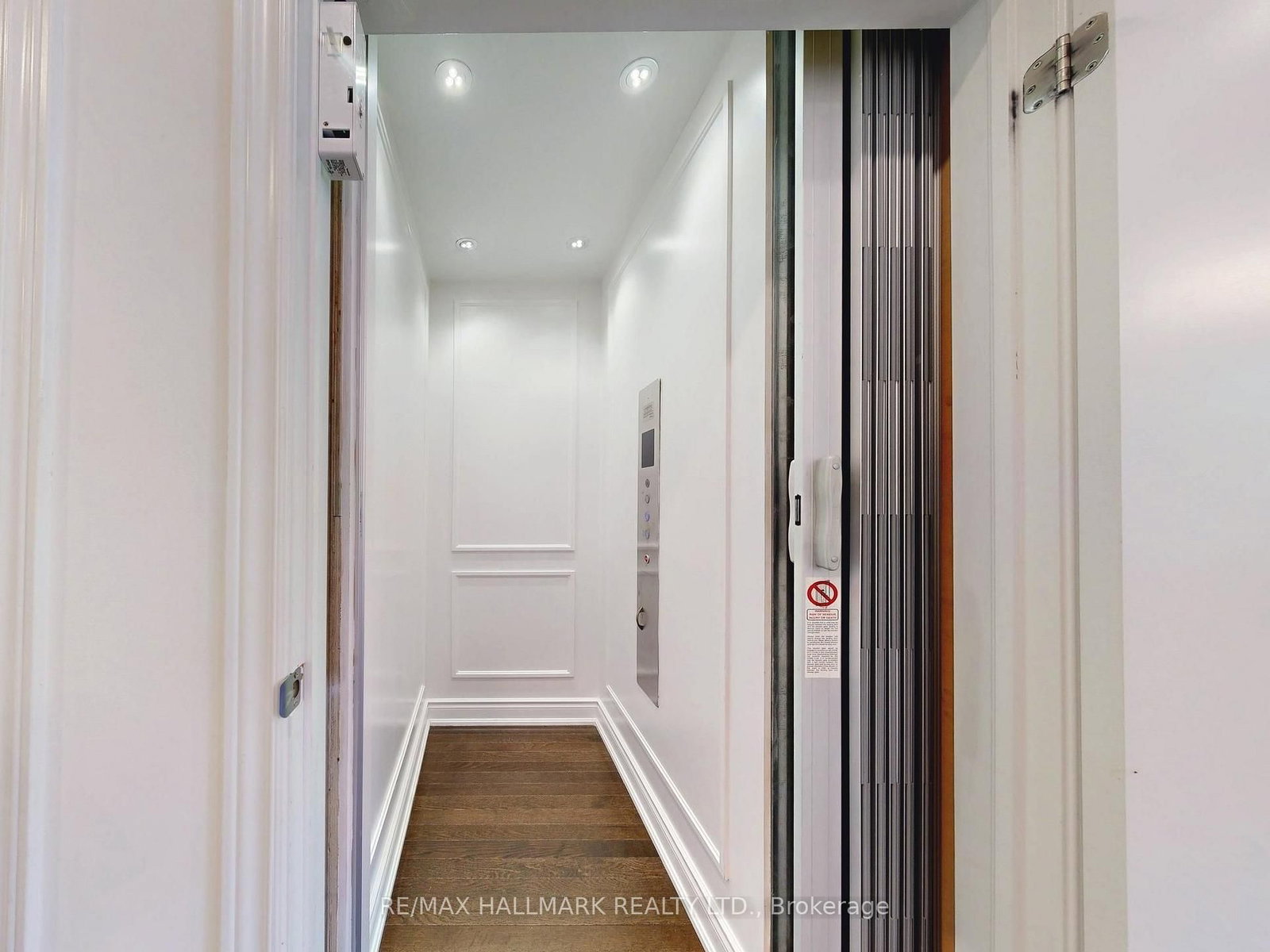 8313 Islington Ave, Vaughan, view 39