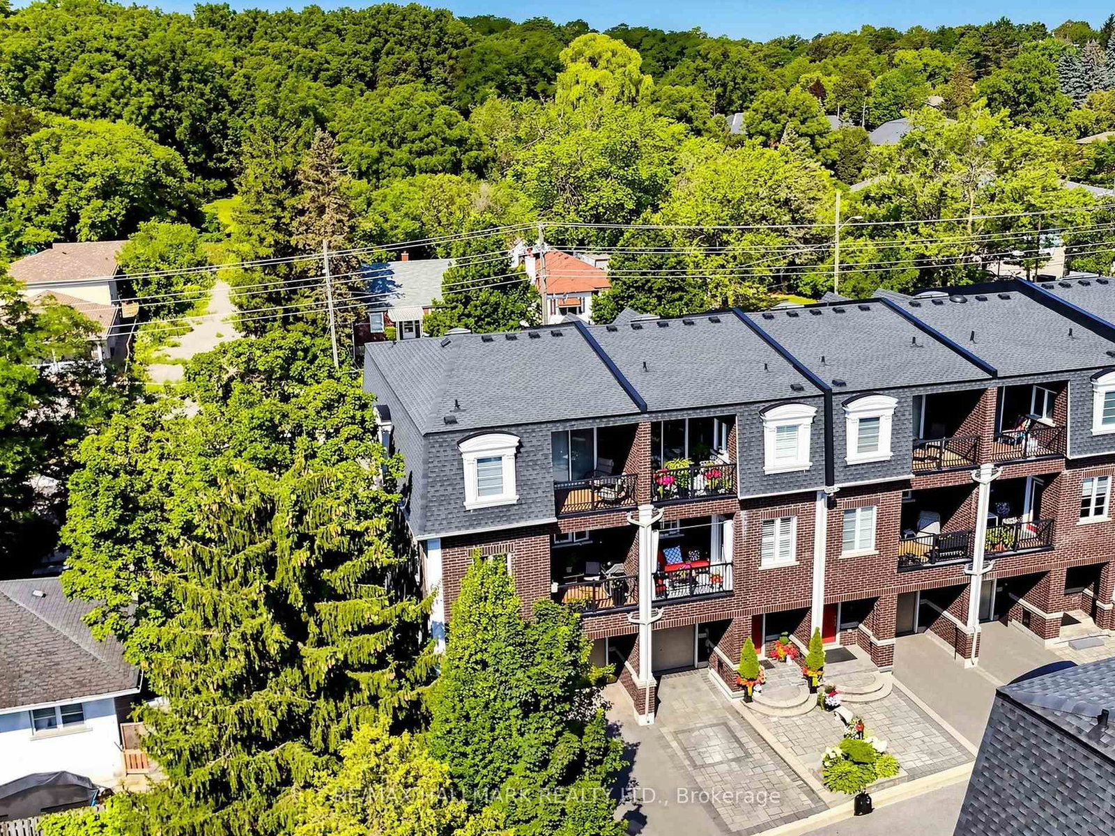 8313 Islington Ave, Vaughan, view 42