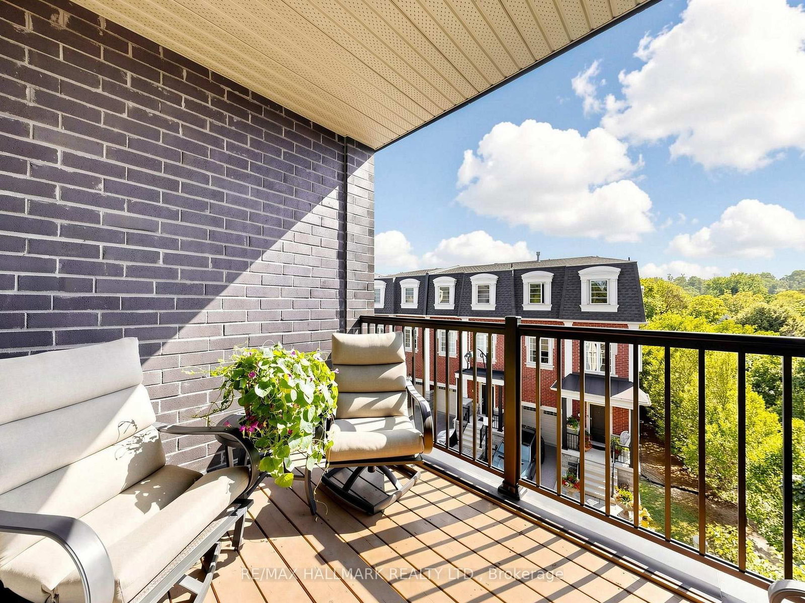 8313 Islington Avenue • Vaughan, ON photo 37