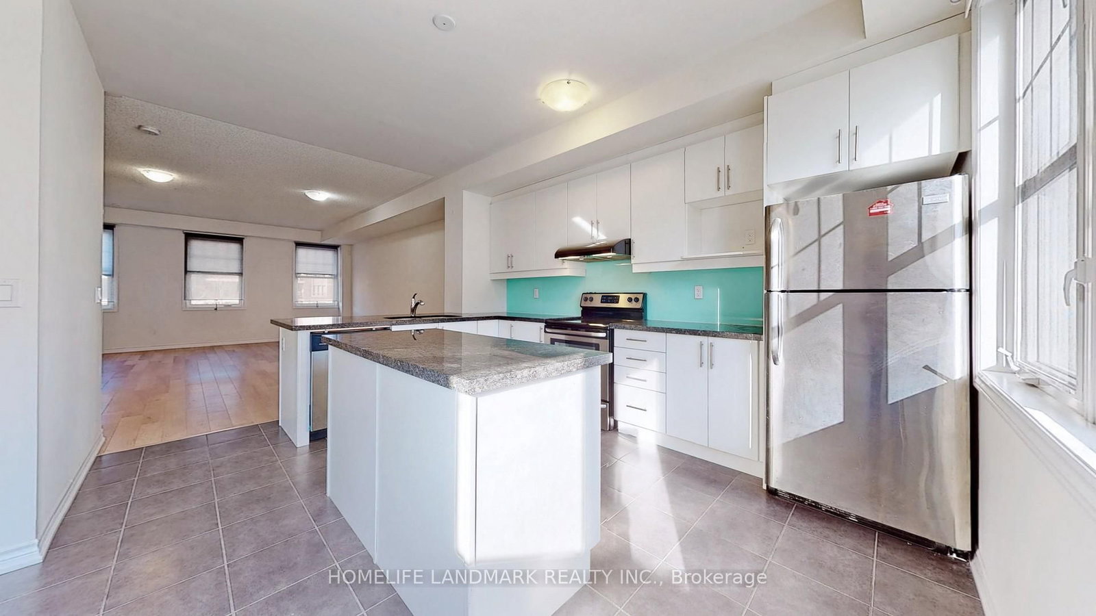 114 Baker Hill Blvd, Whitchurch-Stouffville, view 5