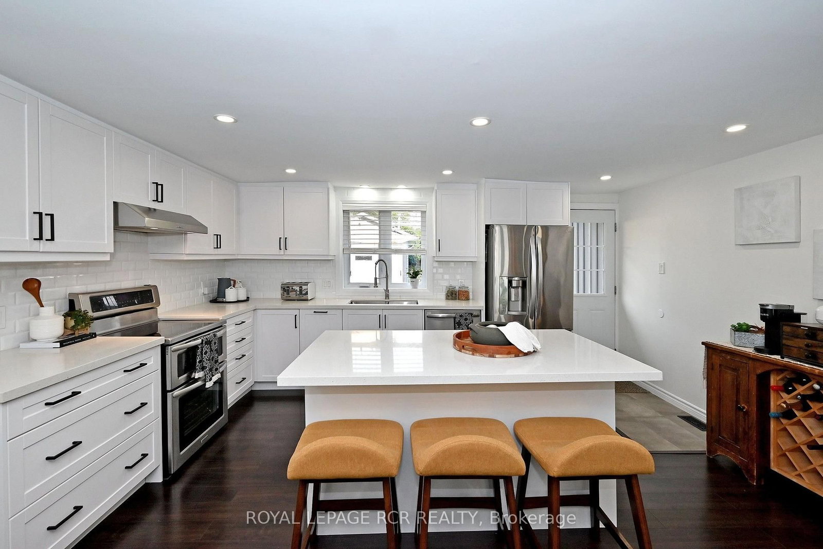 779 Sheppard Avenue • Georgina, ON photo 10