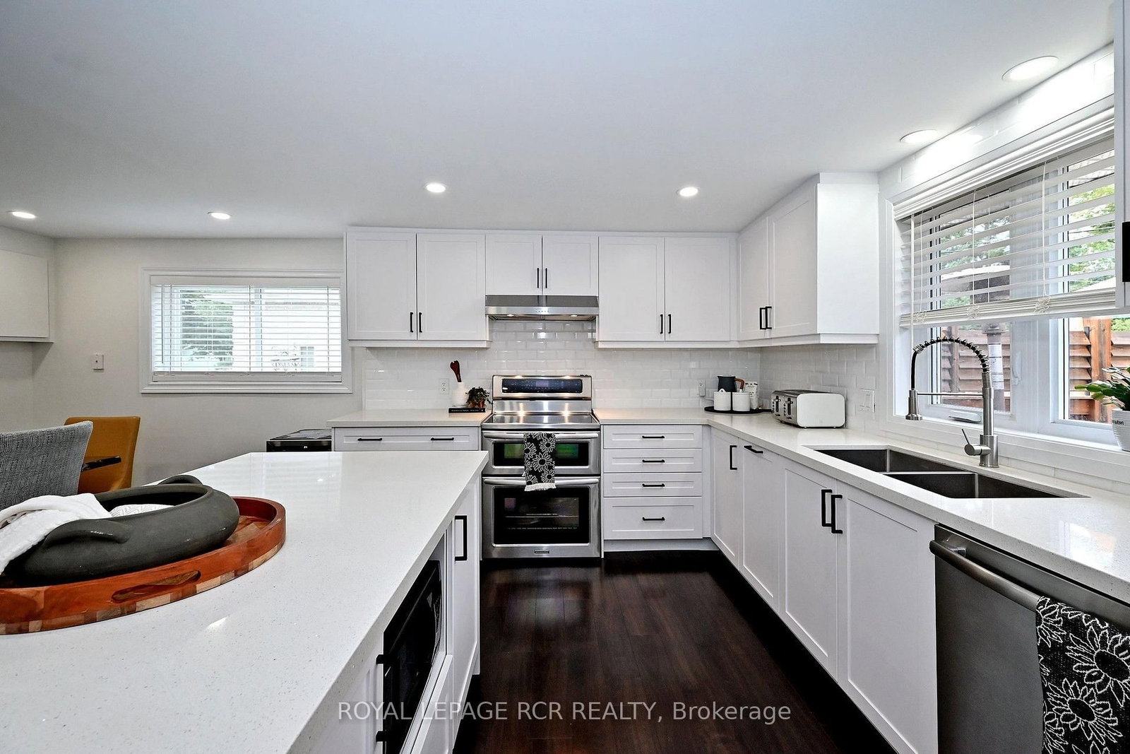 779 Sheppard Avenue • Georgina, ON photo 12