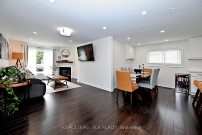 779 Sheppard Avenue • Georgina, ON photo 8