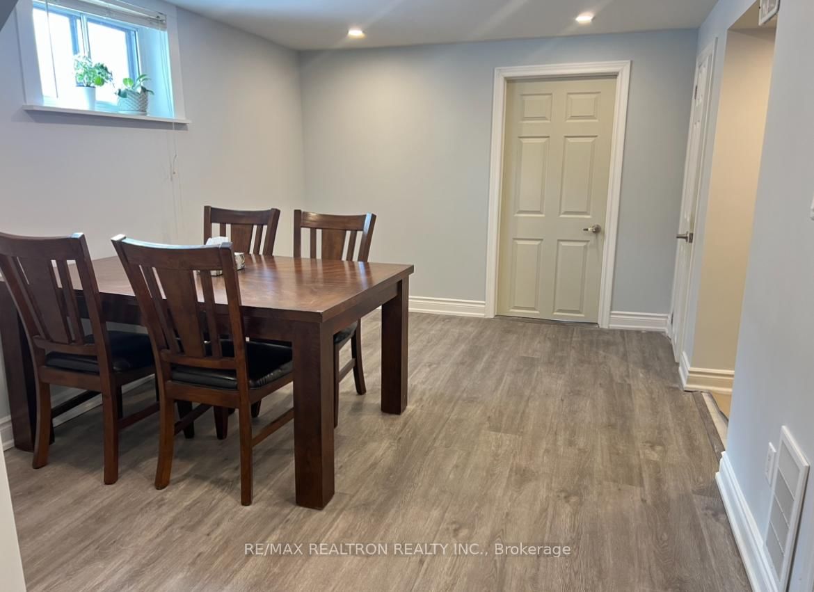 Bsmt - 26 Beaverton Road S, Richmond Hill 2