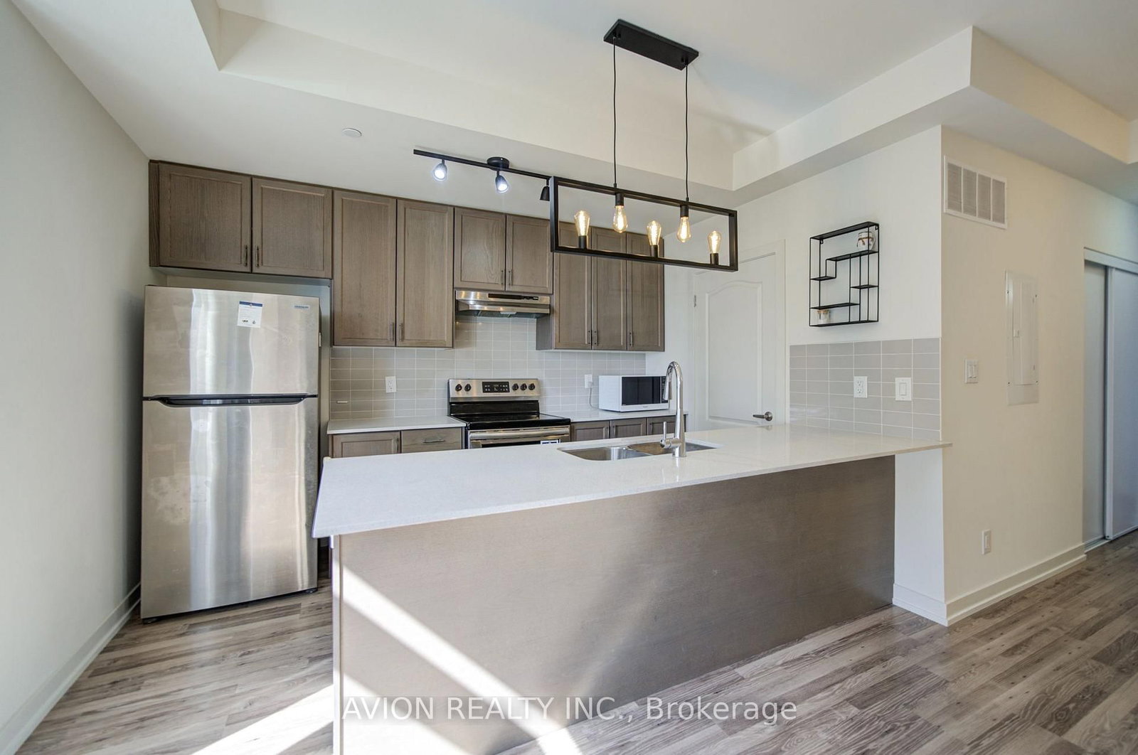 370 Red Maple Road, Unit 83