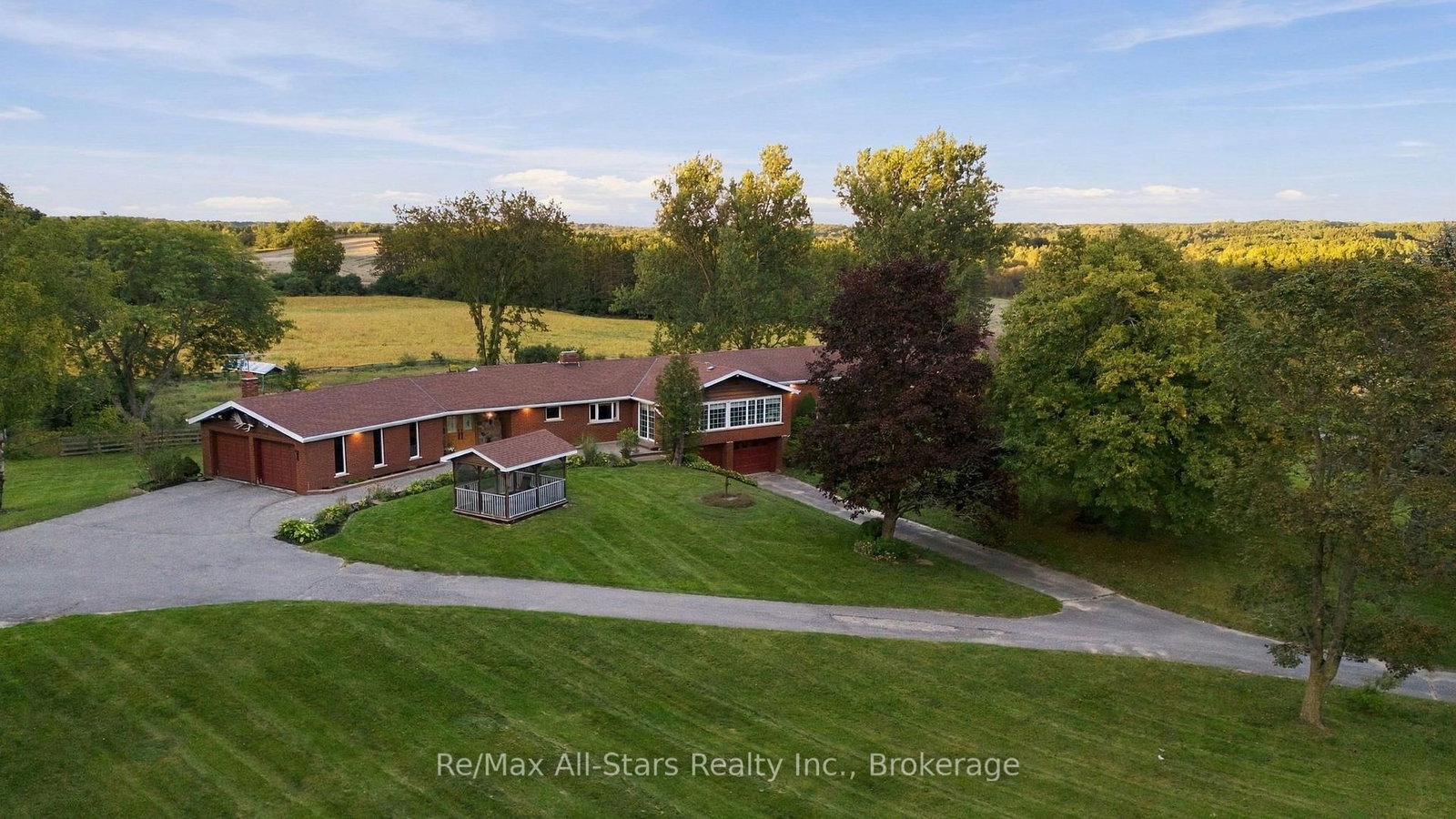 226 Durham Rd 8 Road • Uxbridge, ON photo 5