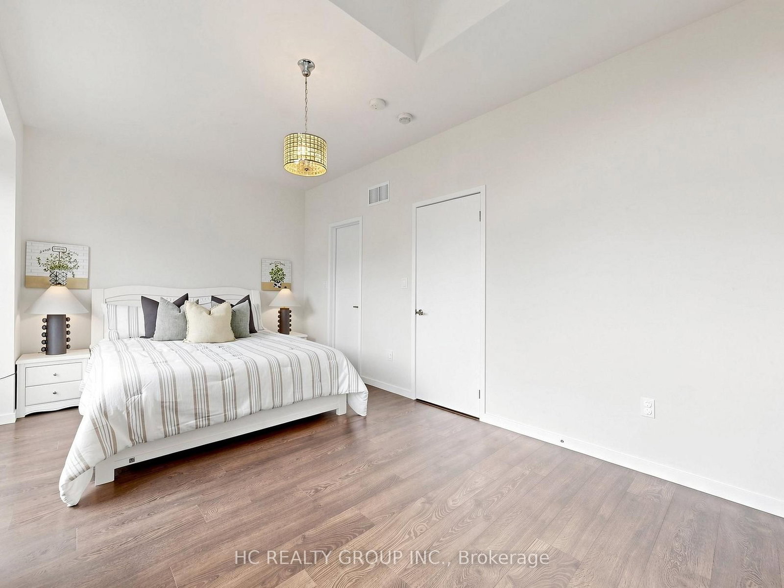 38 Lafferty Lane • Richmond Hill, ON photo 19