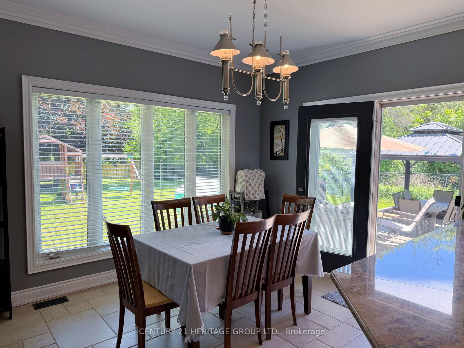 49 Shore Crescent • Georgina, ON photo 17