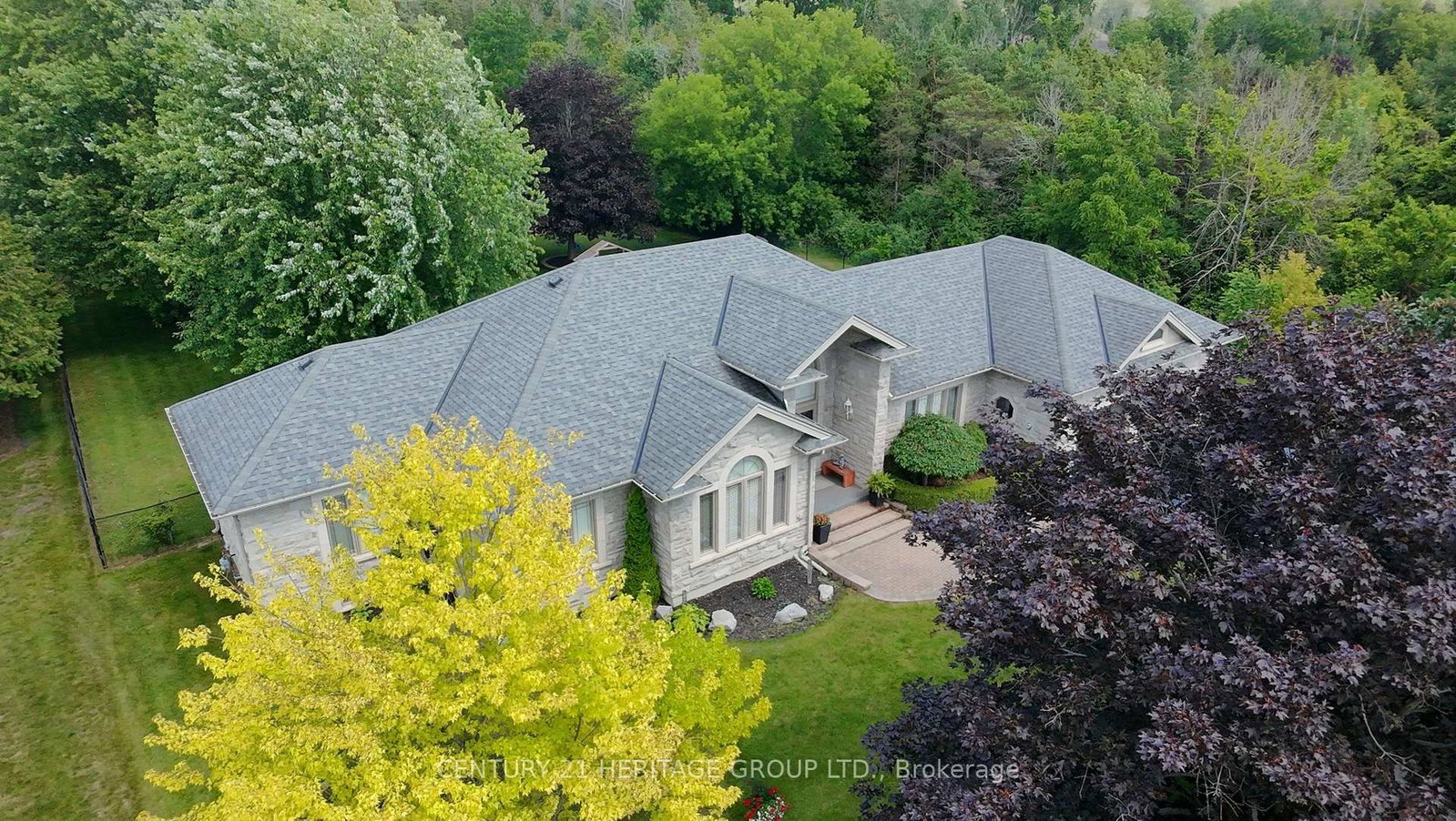 49 Shore Crescent • Georgina, ON photo 6