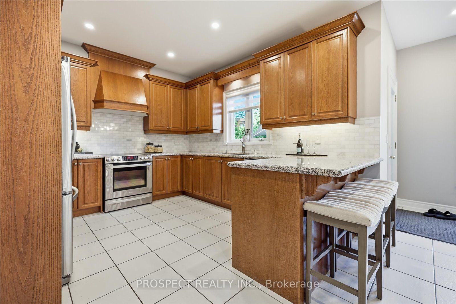 56 Cipriano Court • Vaughan, ON photo 15