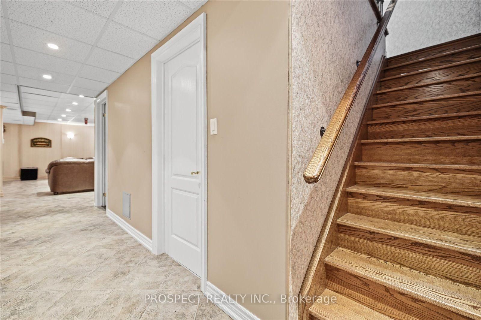 56 Cipriano Court • Vaughan, ON photo 39