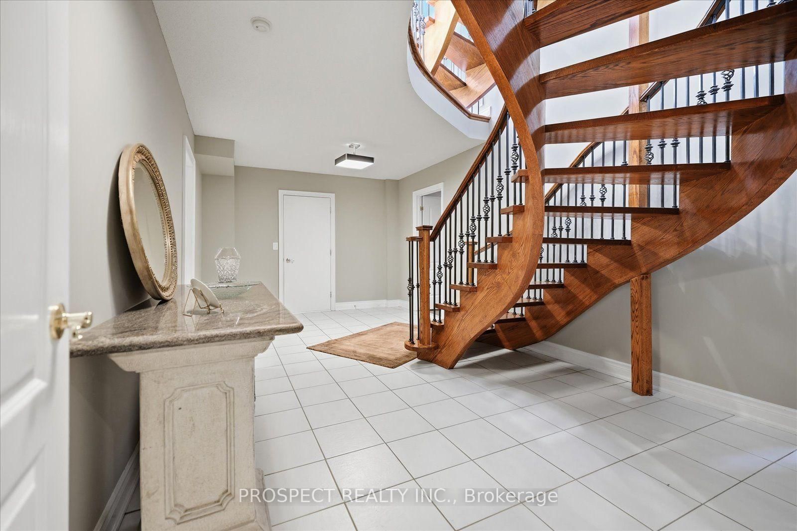56 Cipriano Court • Vaughan, ON photo 47