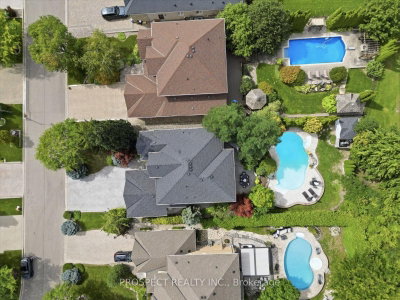56 Cipriano Court • Vaughan, ON photo 6