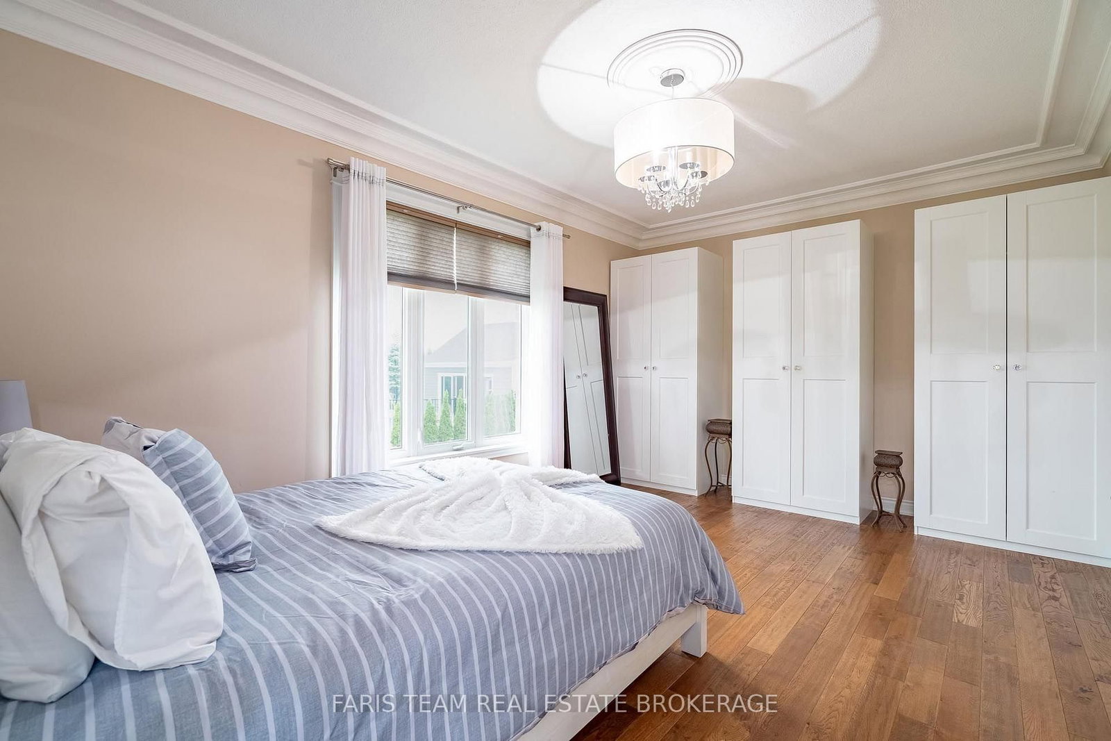 2 Harry Parker Place • Adjala-Tosorontio, ON photo 17