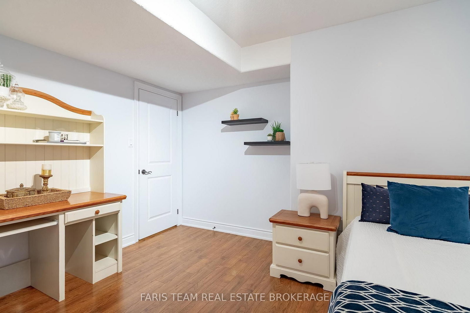 2 Harry Parker Place • Adjala-Tosorontio, ON photo 32