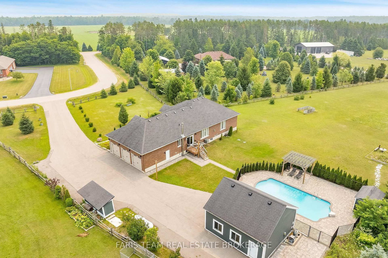 2 Harry Parker Place • Adjala-Tosorontio, ON photo 47