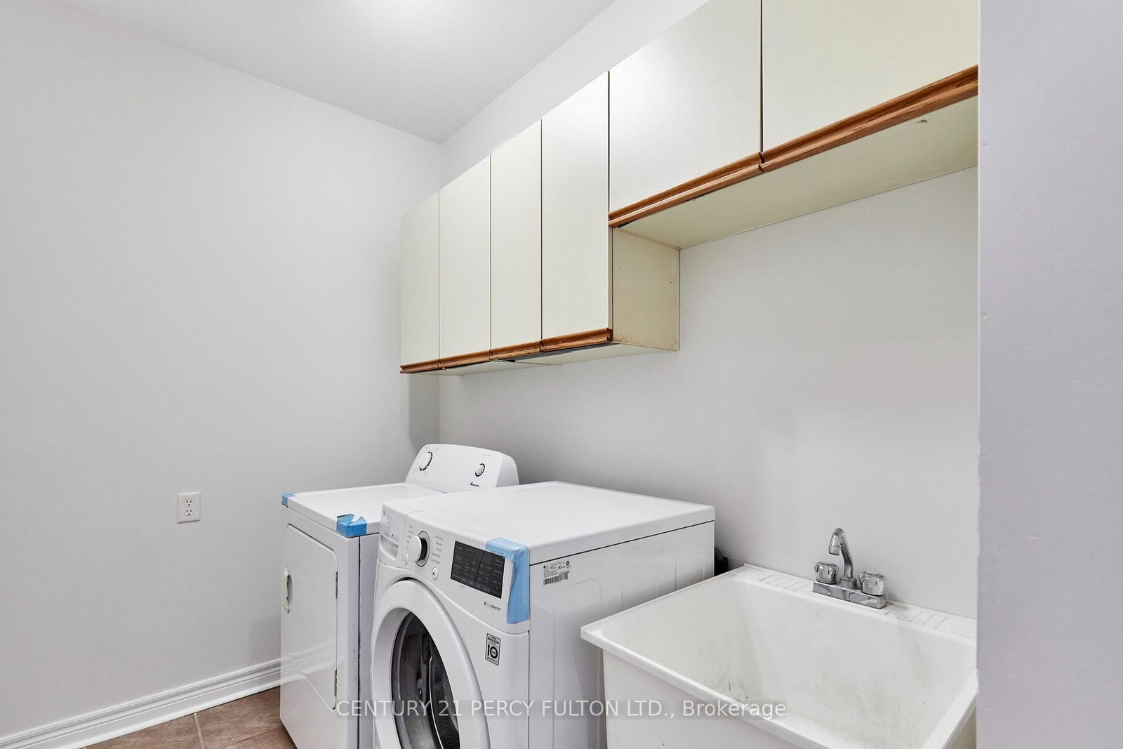 40 Tidewater Street • Markham, ON photo 17