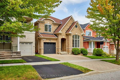 40 Tidewater Street • Markham, ON photo 2