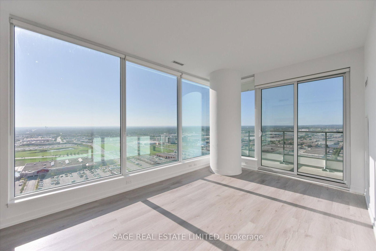 3210-5 Buttermill Ave, Vaughan, view 13