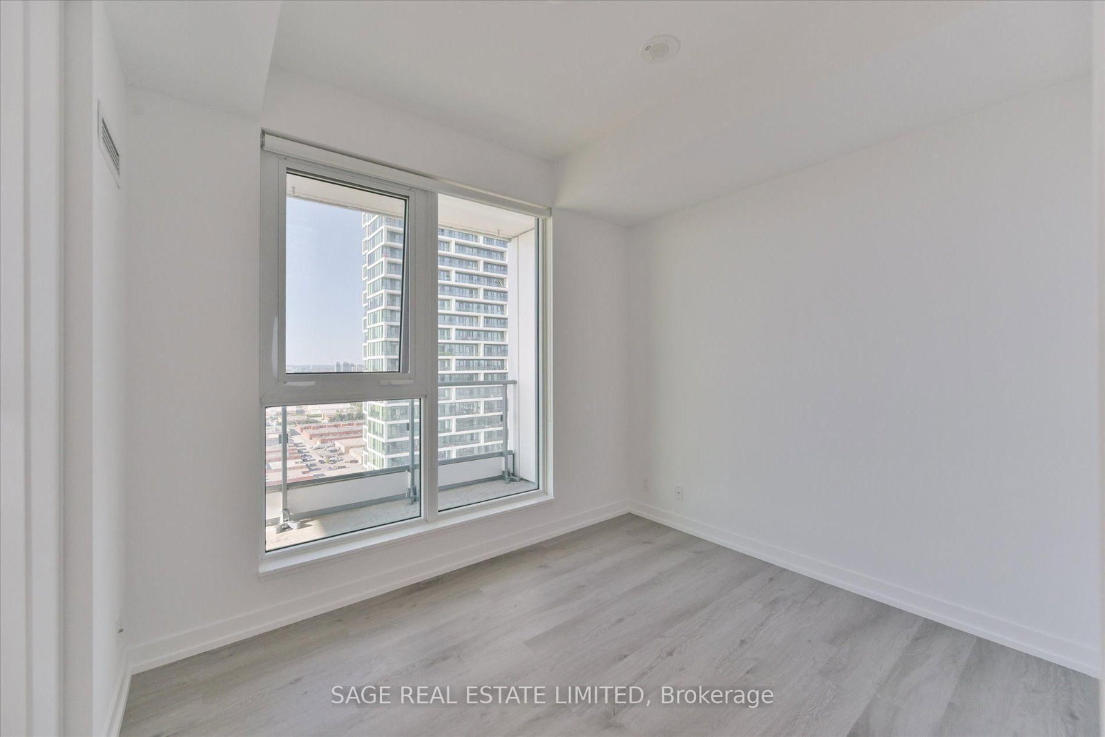 3210-5 Buttermill Ave, Vaughan, view 14