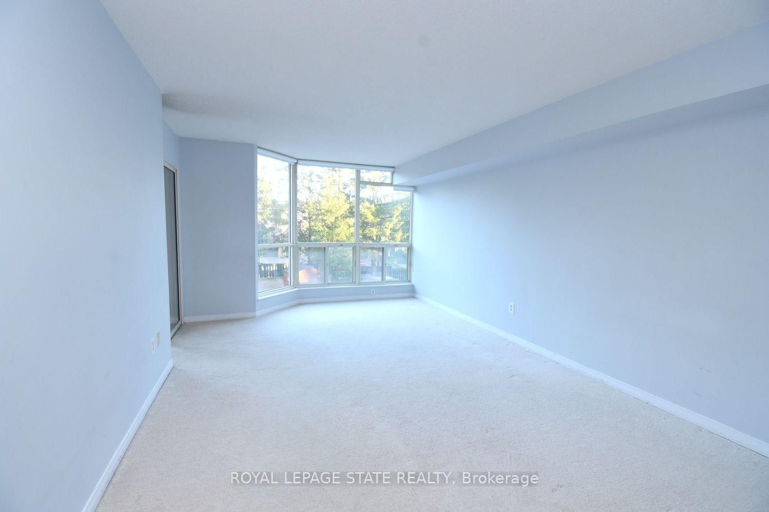 175 Cedar Avenue • #215 • Richmond Hill, ON photo 12