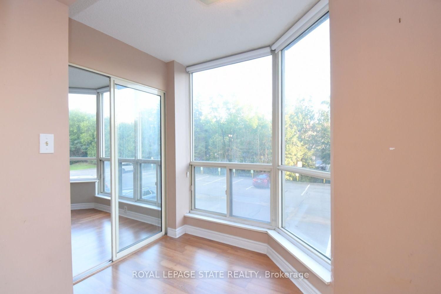175 Cedar Avenue • #215 • Richmond Hill, ON photo 17