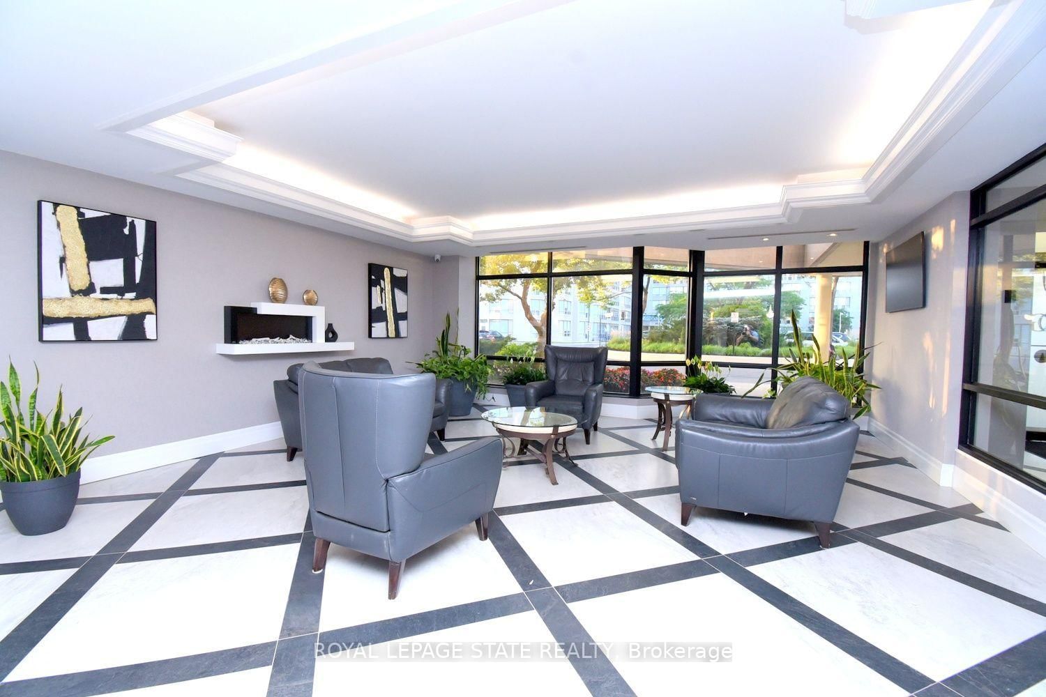 175 Cedar Avenue • #215 • Richmond Hill, ON photo 23