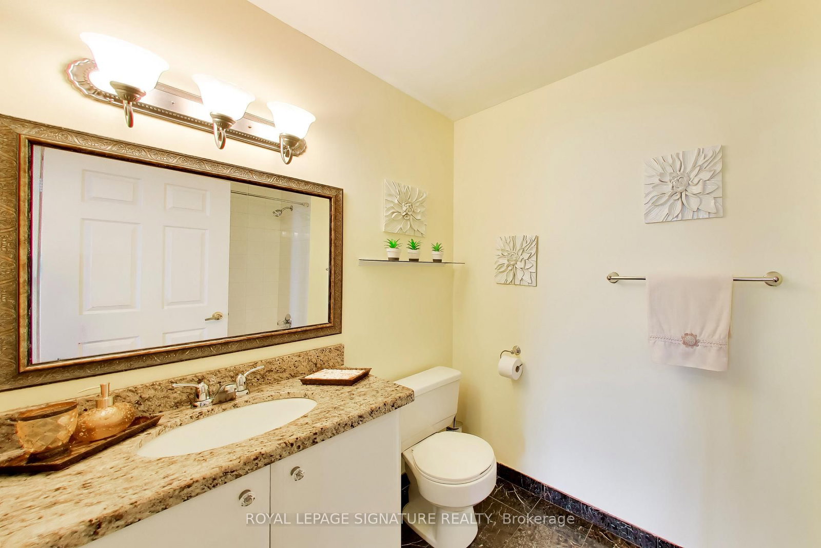 1 Clark Avenue W • #1802 • Vaughan, ON photo 21