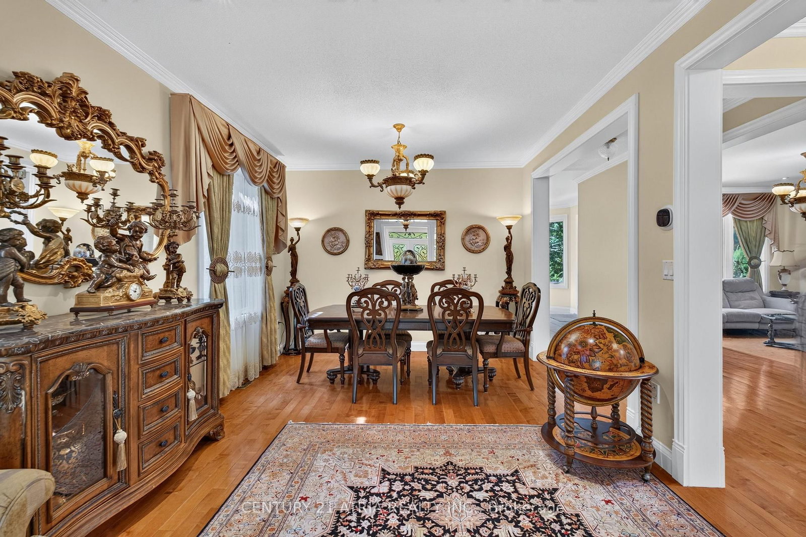 106 Wood Rim Drive • Richmond Hill, ON photo 9