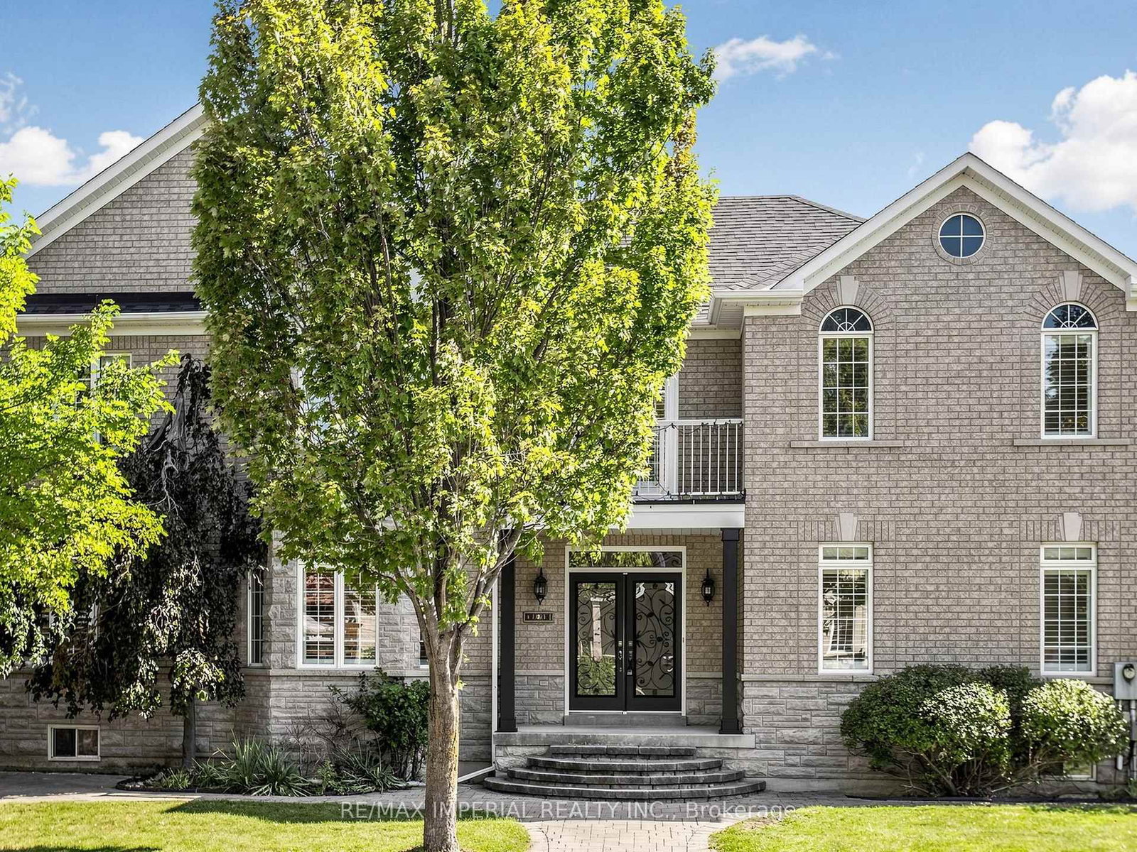 2 Andes Crescent • Vaughan, ON photo 2