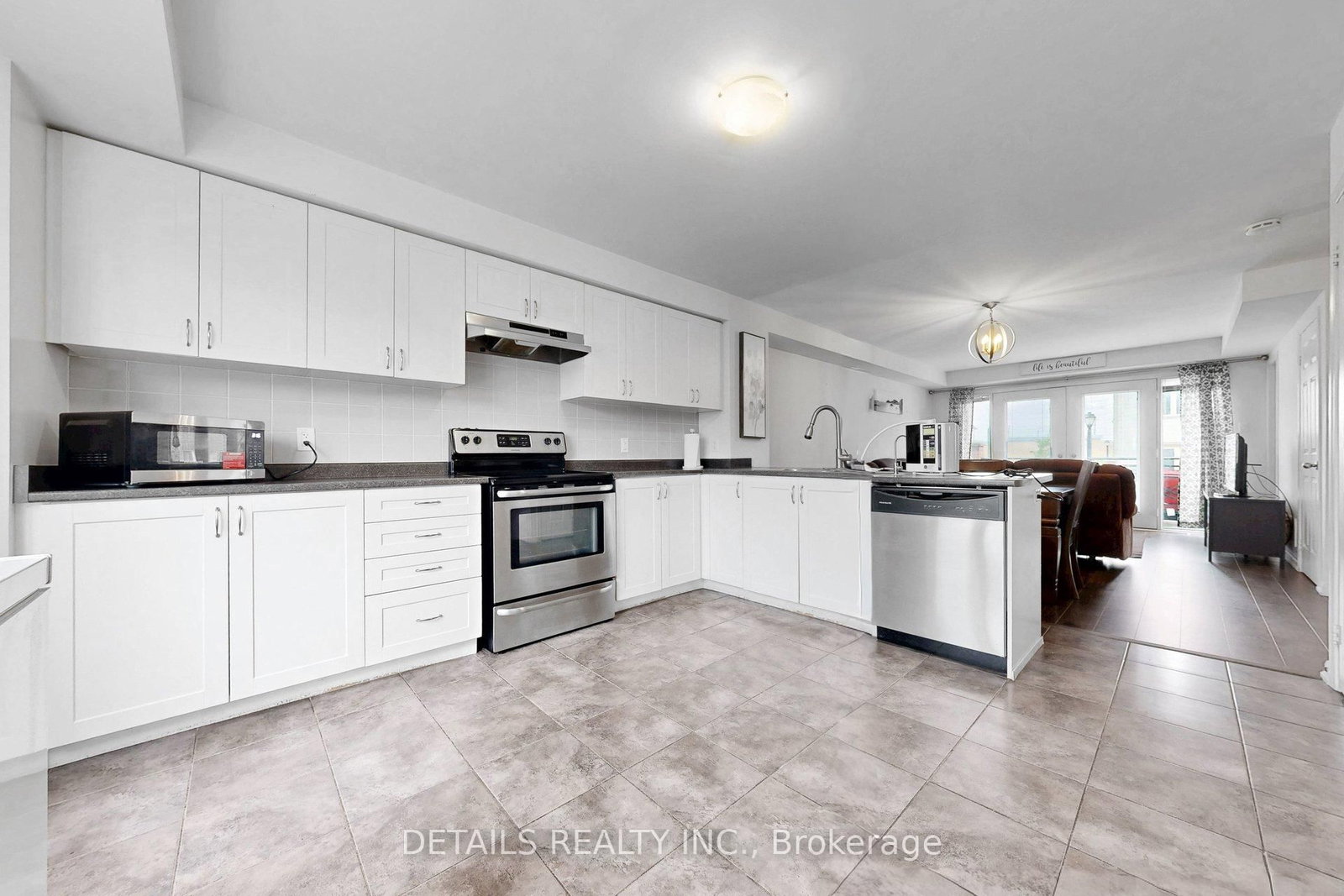 149 Lewis Honey Drive • Aurora, ON photo 12