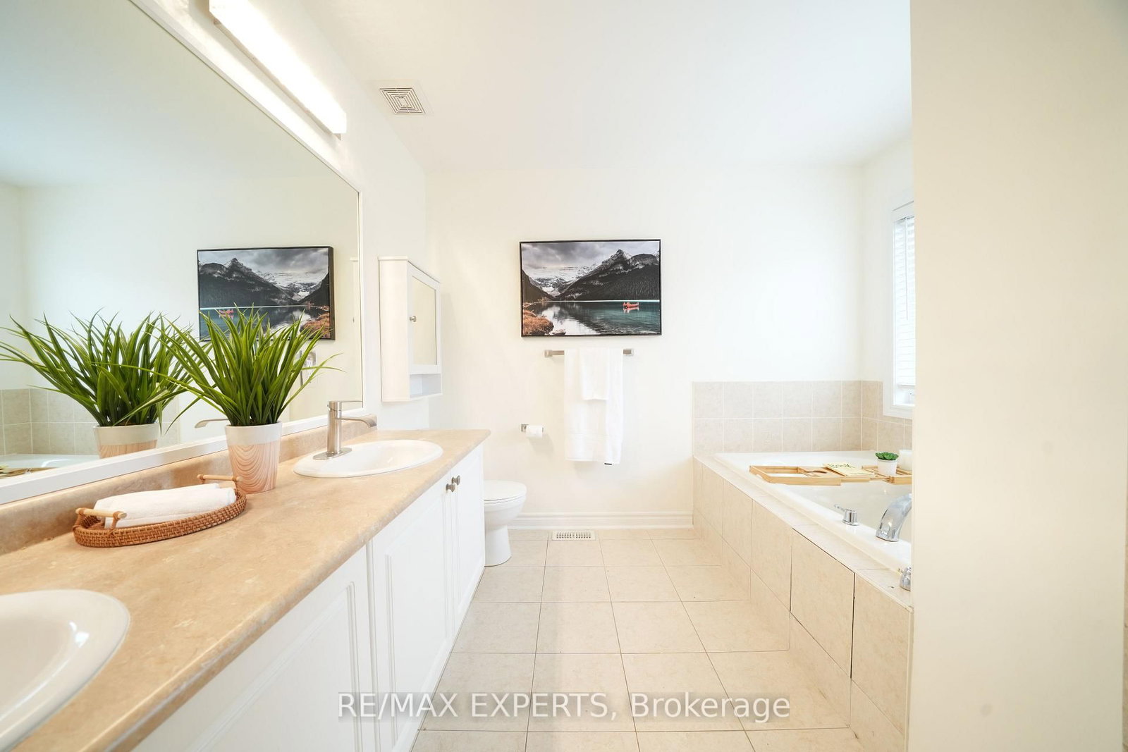 53 Braith Crescent • Whitchurch-Stouffville, ON photo 28