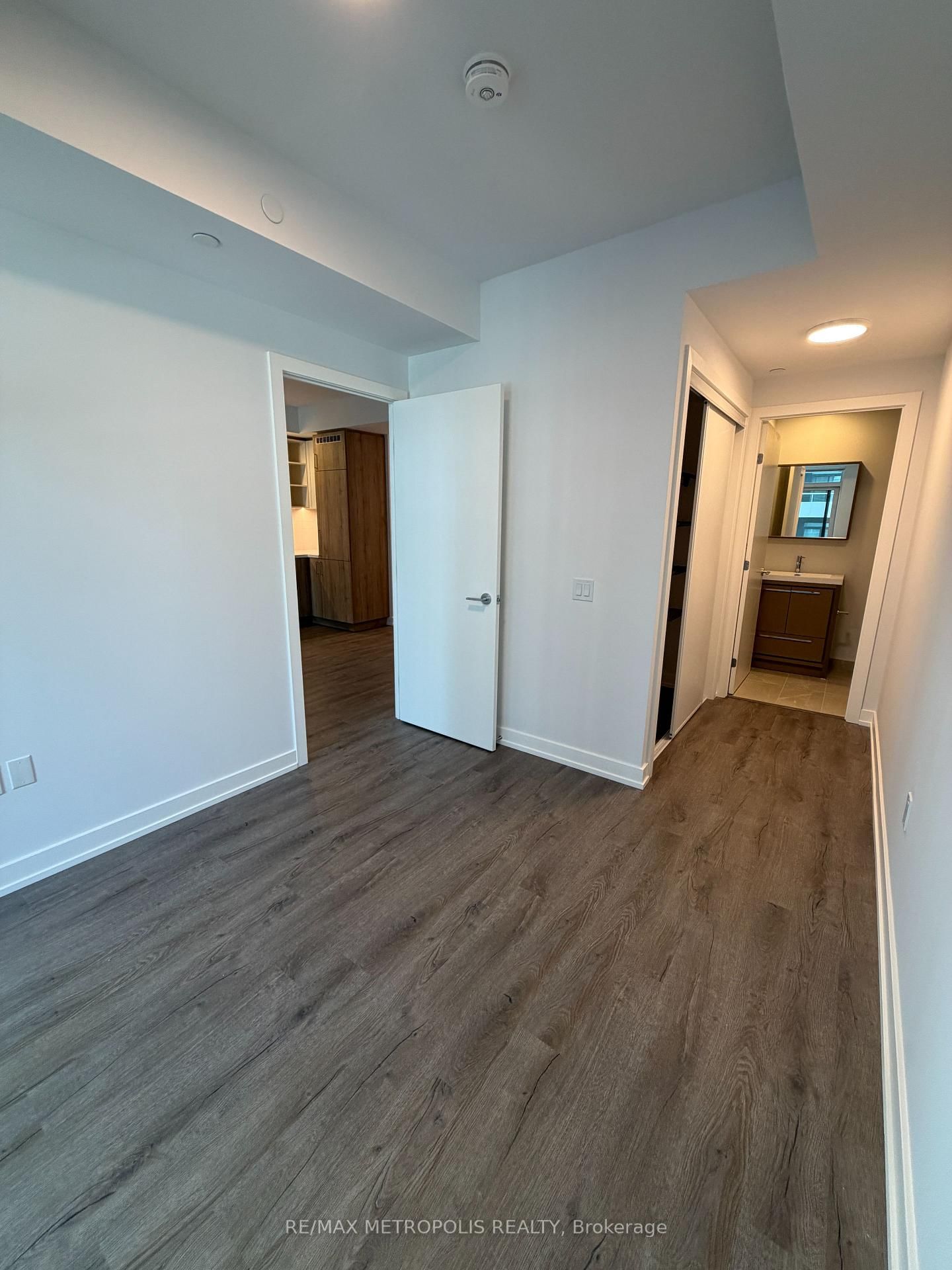 1507 B-21 Meadowdale Rd, Vaughan, view 9