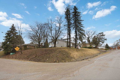 72 Beaver Ridge Drive • Brock, ON photo 3