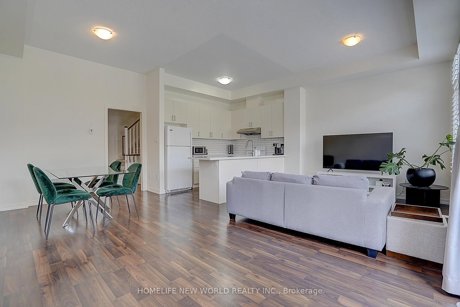 38 Arborea Lane • Whitchurch-Stouffville, ON photo 9