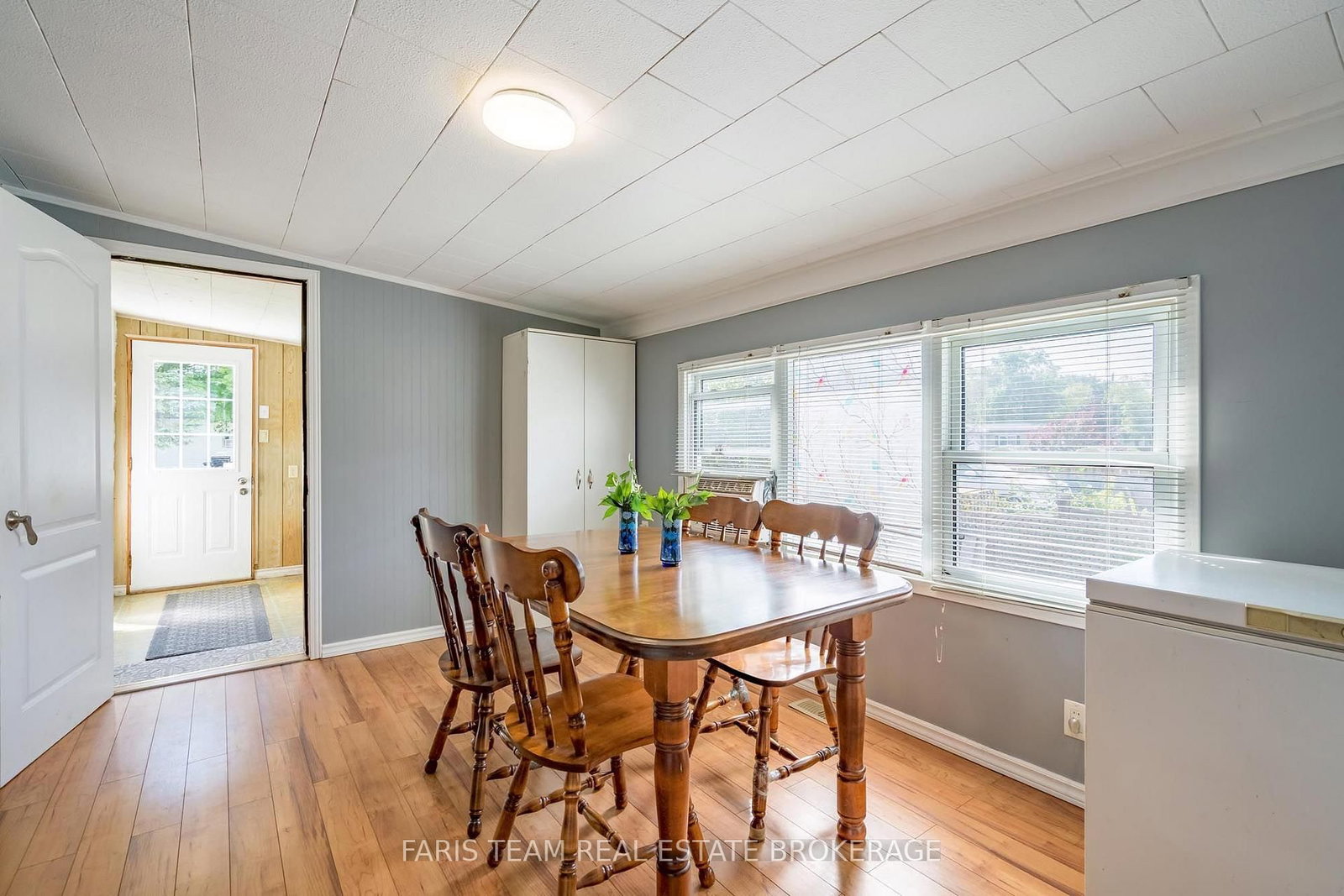 12 Centre Park Road • Essa, ON photo 10
