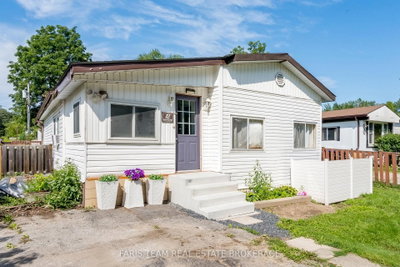 12 Centre Park Road • Essa, ON photo 4