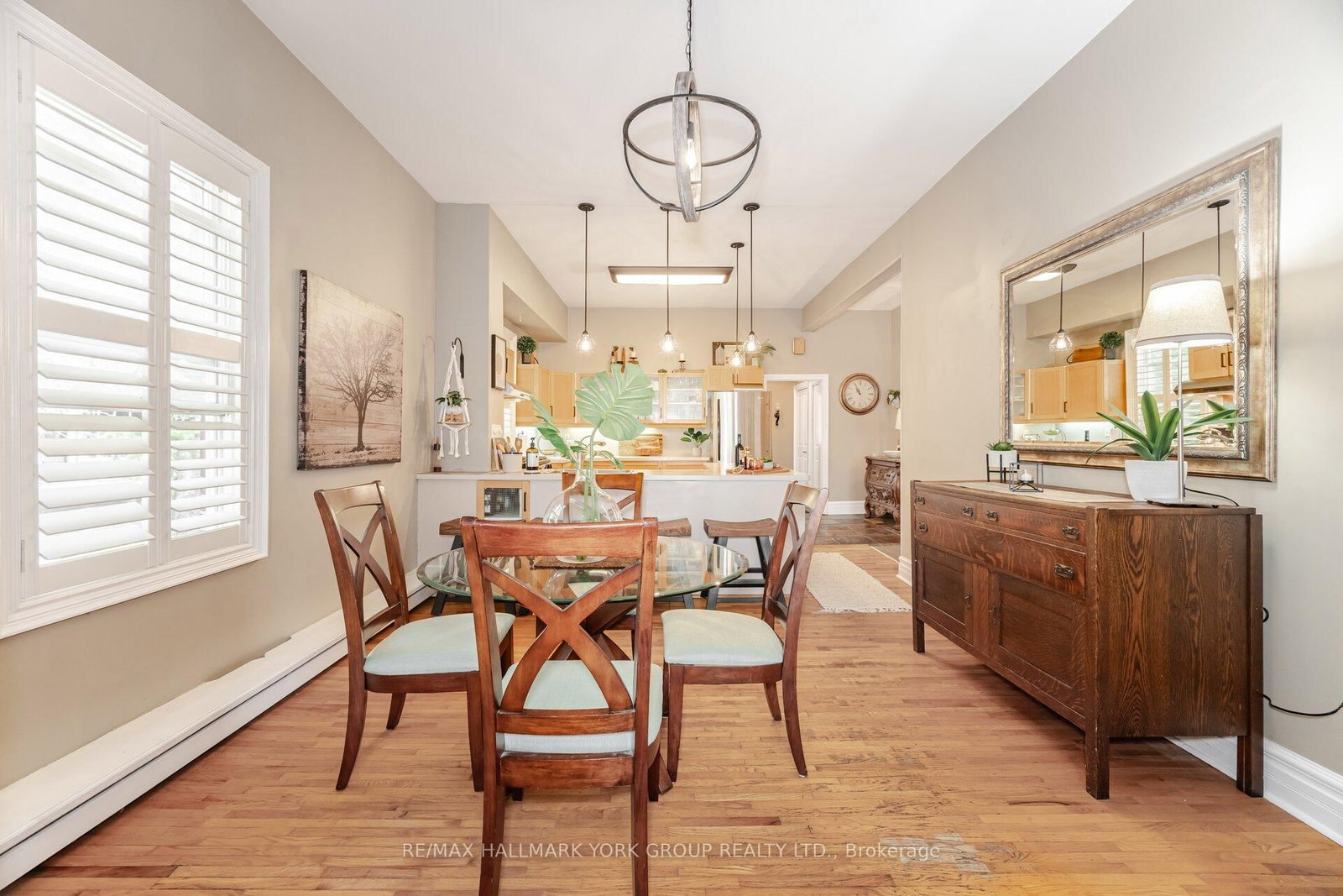 390 Main Street • King, ON photo 11