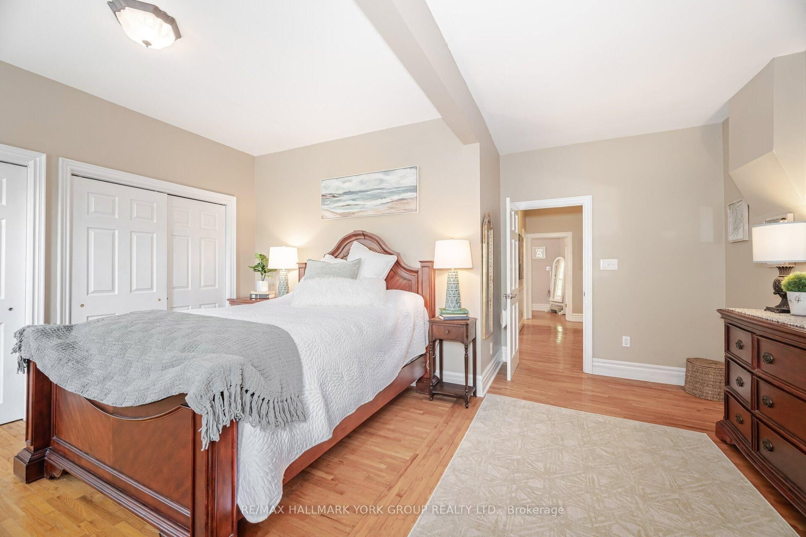 390 Main Street • King, ON photo 21