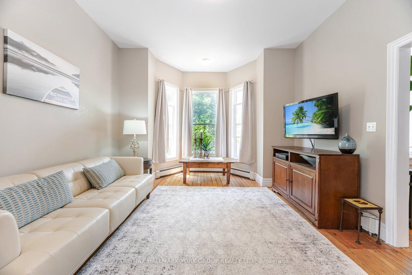 390 Main Street • King, ON photo 29