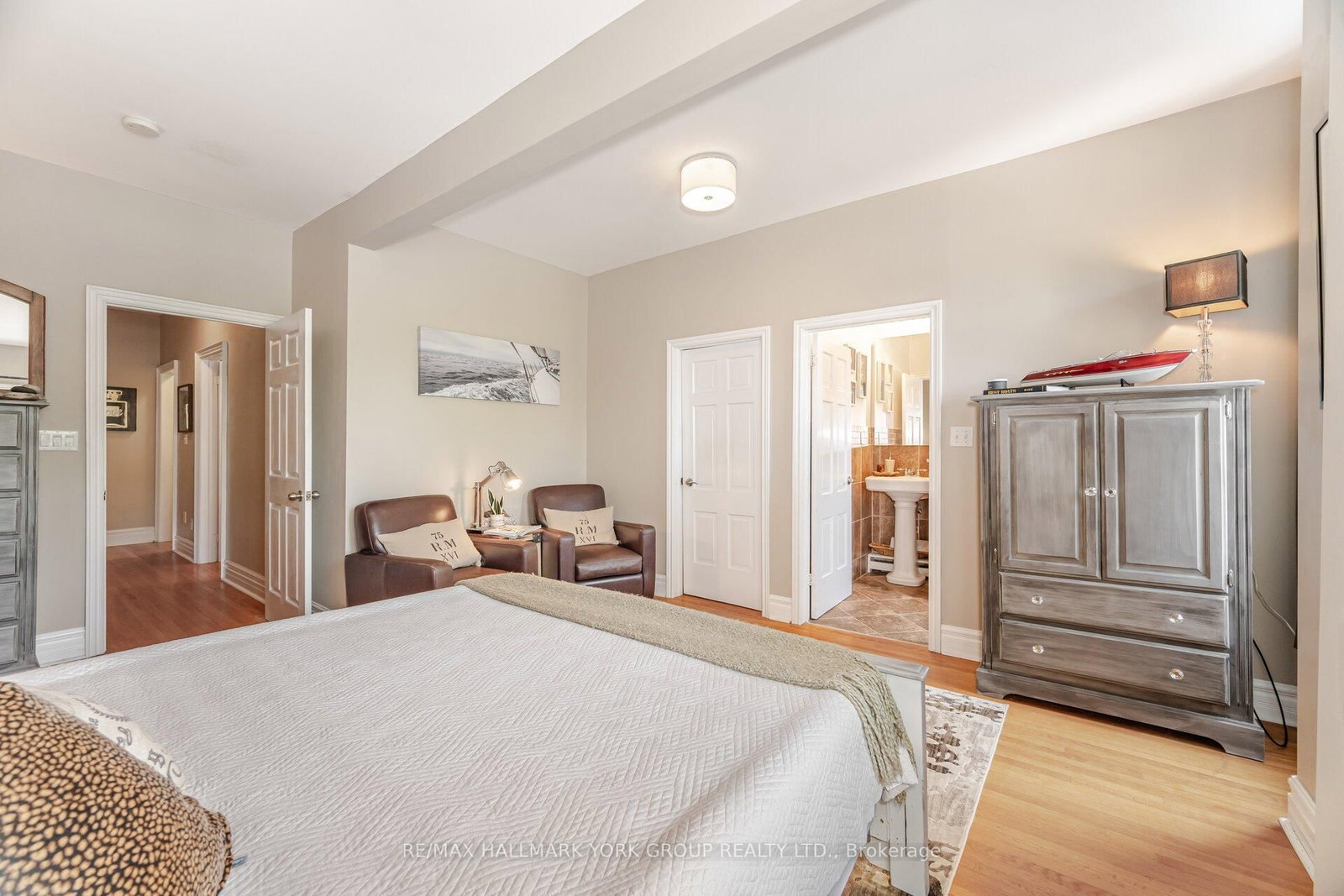 390 Main Street • King, ON photo 41