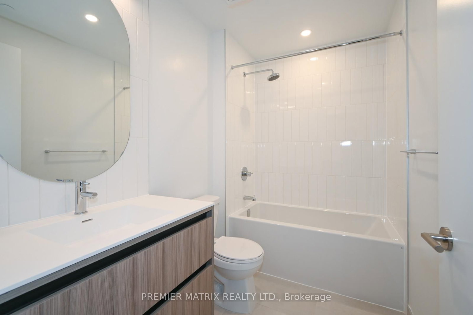 106-8 Beverley Glen Blvd, Vaughan, view 15