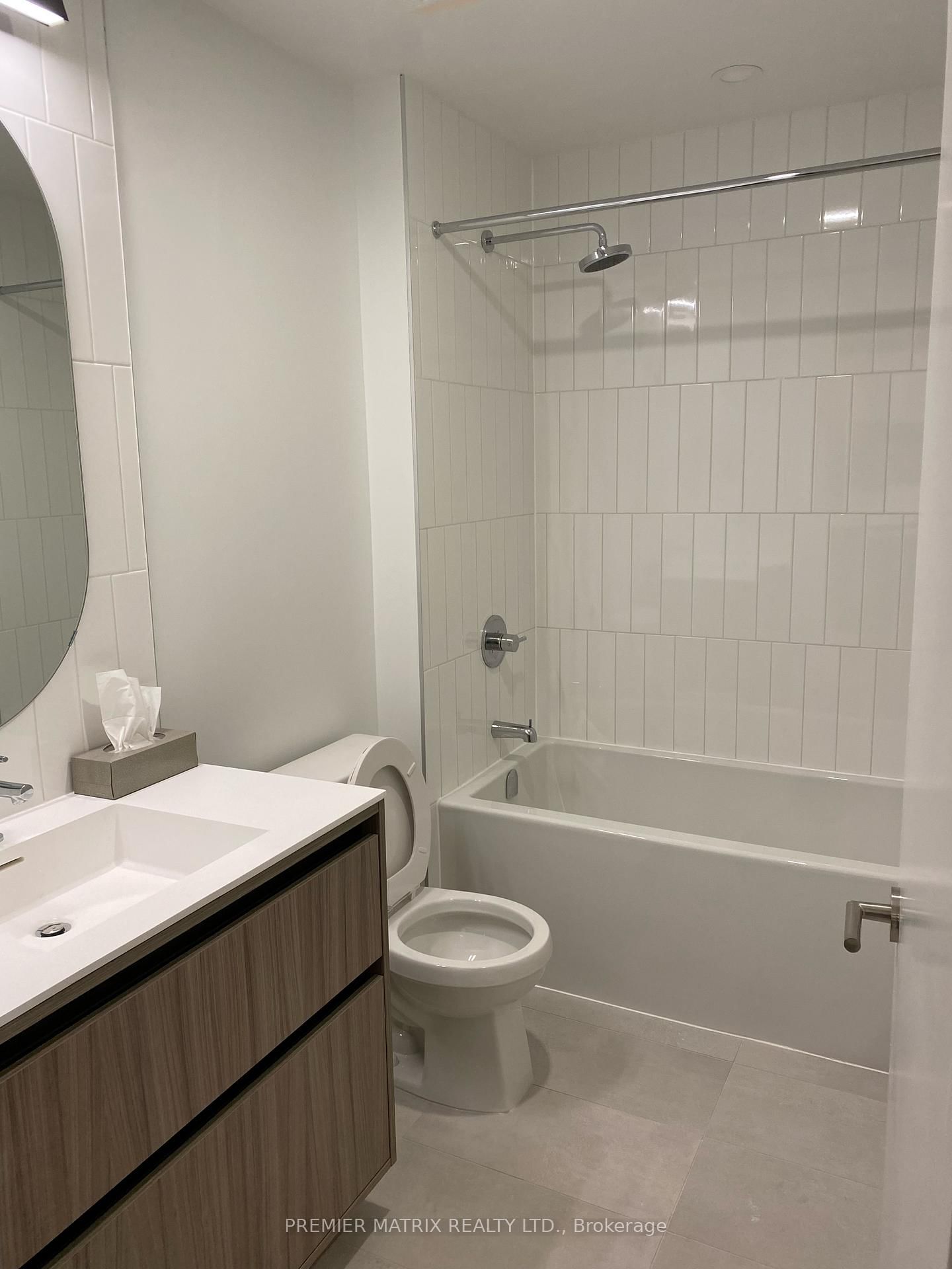 106-8 Beverley Glen Blvd, Vaughan, view 27