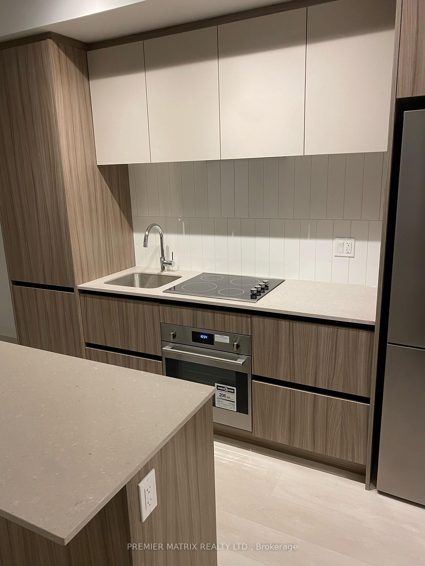 106-8 Beverley Glen Blvd, Vaughan, view 32